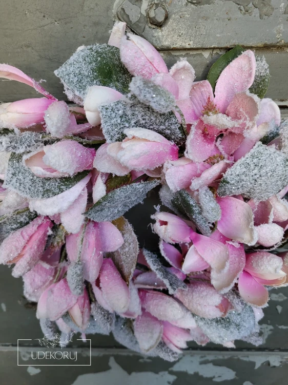 wianek_magnolia_róż_2.jpg